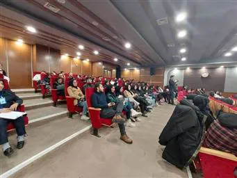 بازآموزی گروه زنان زایمان