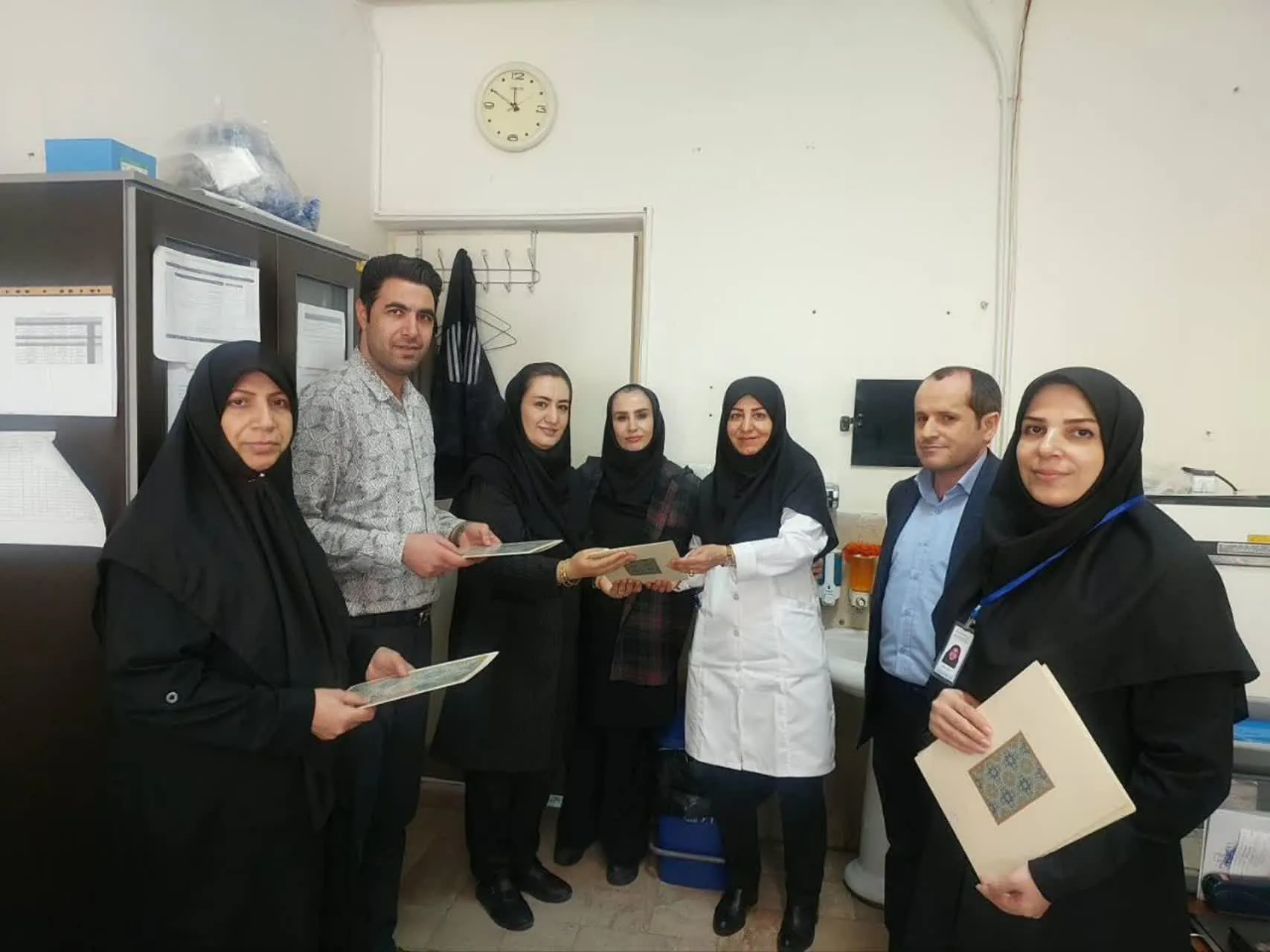 تقدیر از همکاران منابع انسانی مرکز 