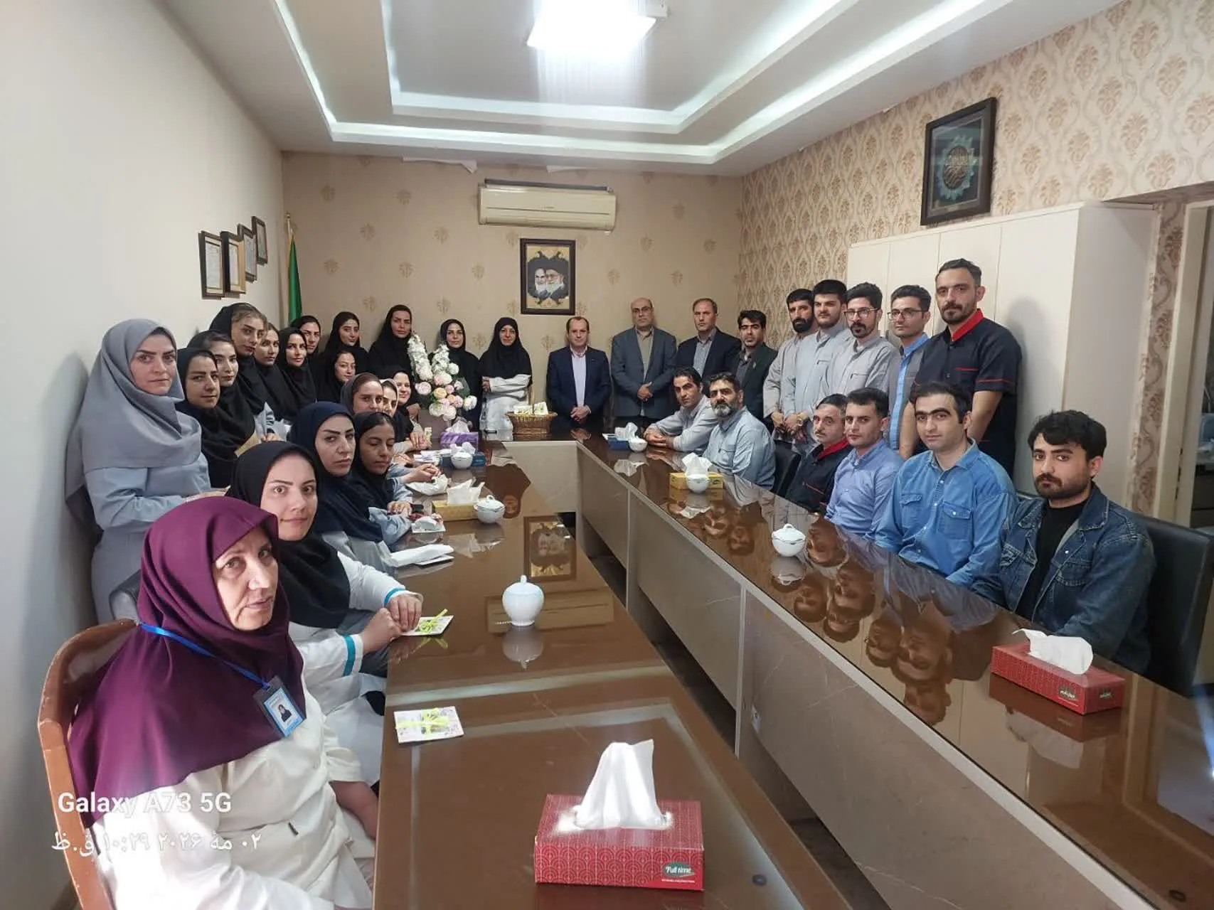 تقدیر از همکاران خدماتی مرکز 