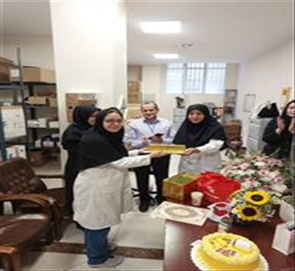 روز داروساز